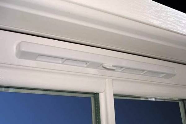 Остекление балконов в Химках